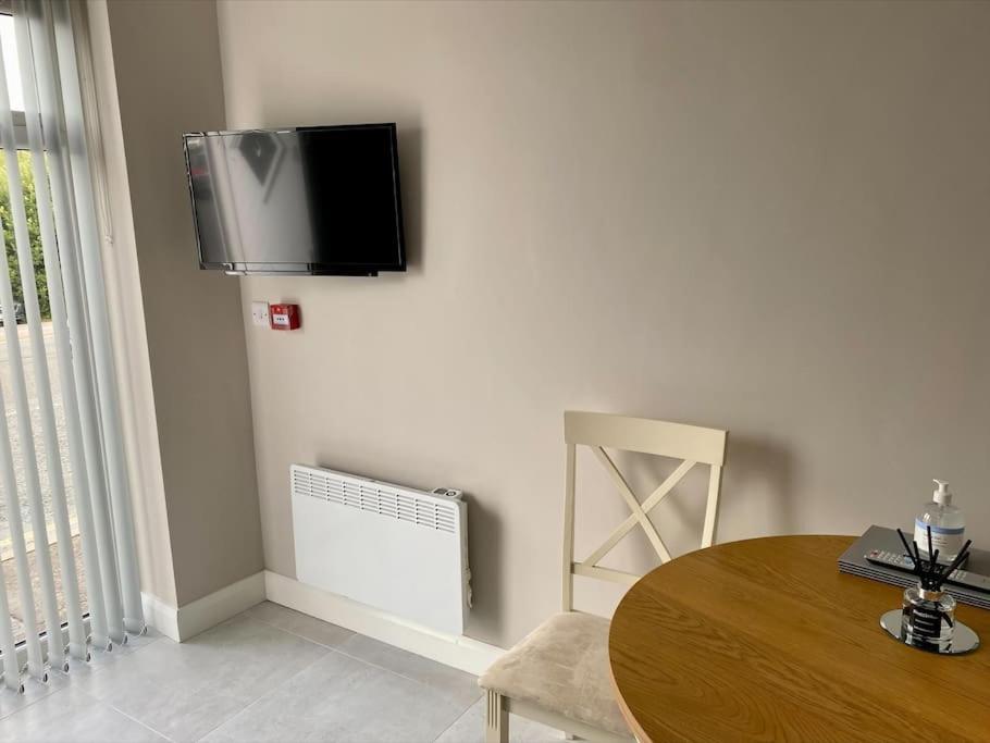 Erne Getaway No.8 Brand New 1 Bed Apartment Enniskillen Luaran gambar