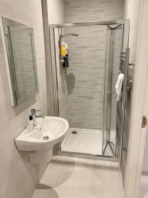 Erne Getaway No.8 Brand New 1 Bed Apartment Enniskillen Luaran gambar